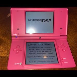 Nintendo DS Pink